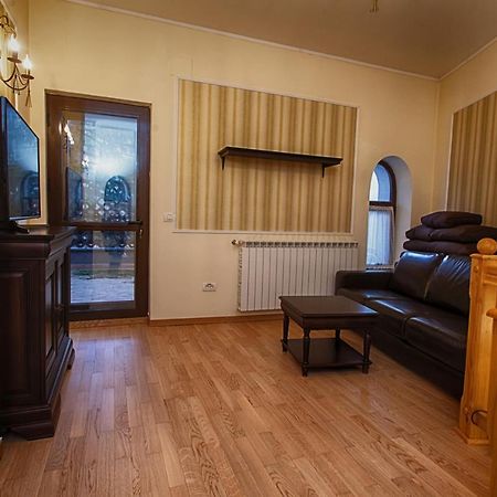 Bed and Breakfast Vila Imperial Синая Экстерьер фото